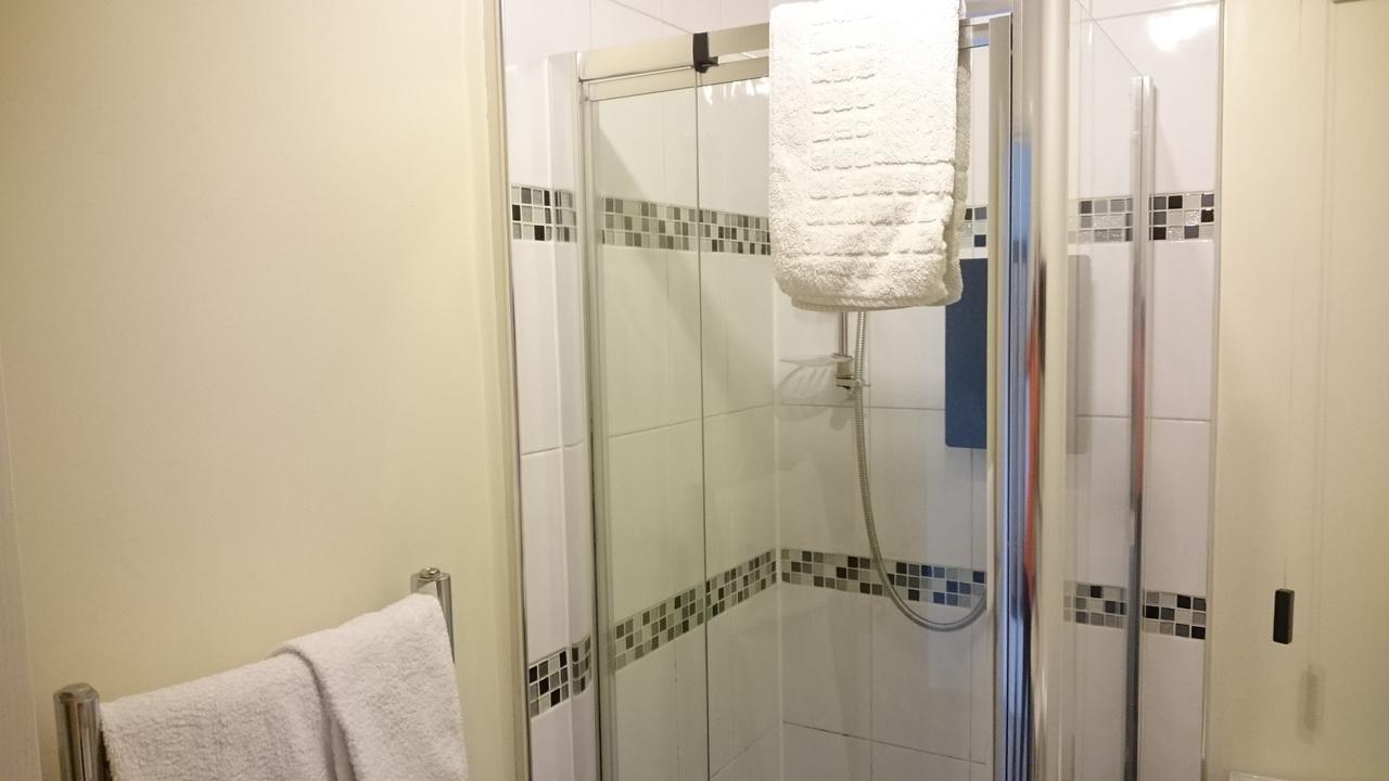 Saxilby Canal View Bed And Breakfast מראה חיצוני תמונה