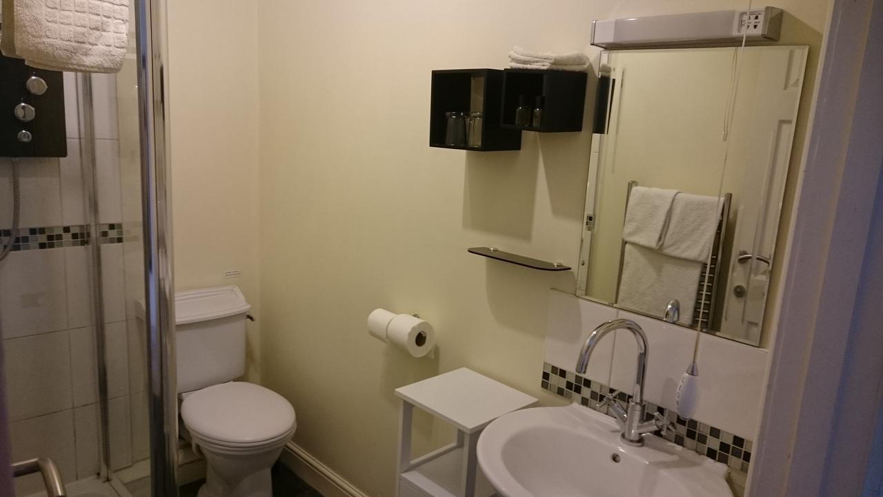Saxilby Canal View Bed And Breakfast מראה חיצוני תמונה